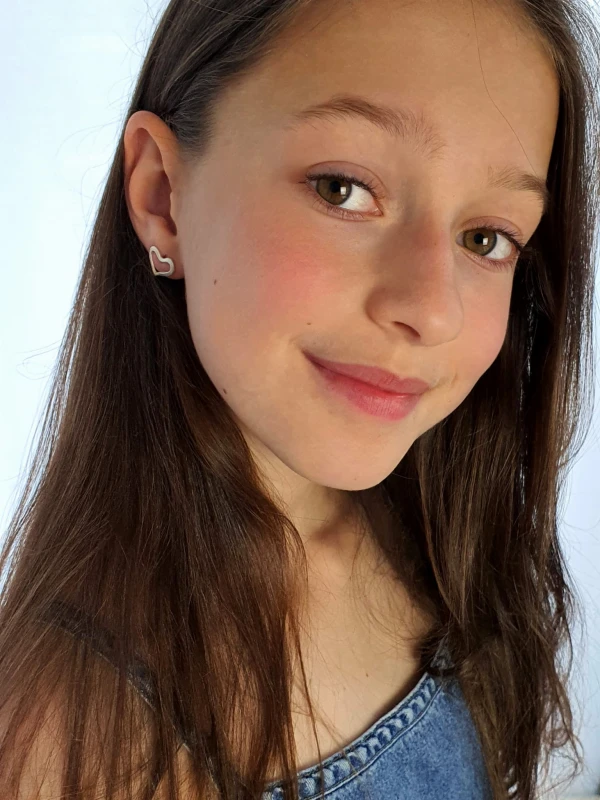 Mini serduszka kolczyki srebrne.