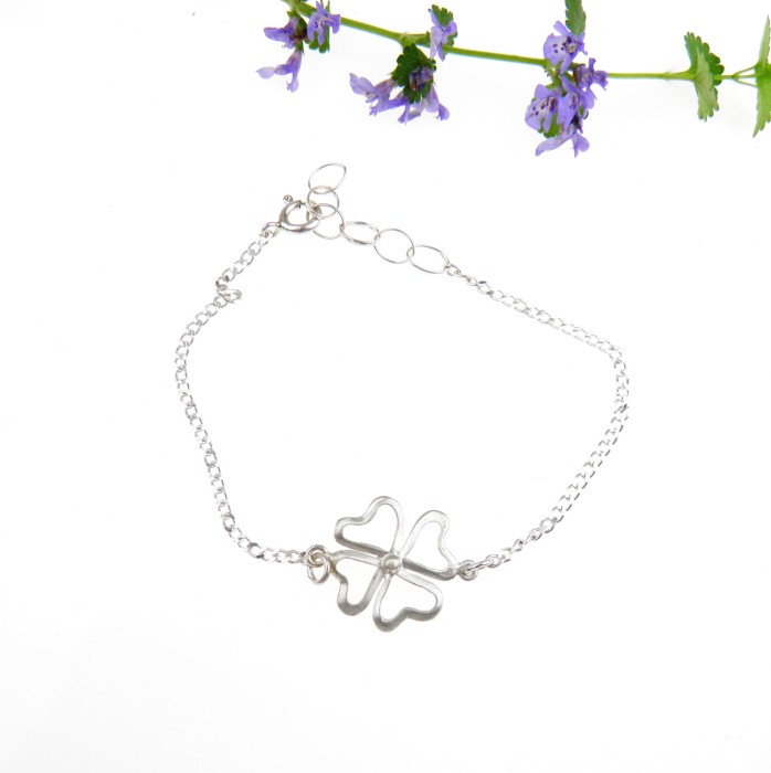 bransoletka koniczyna