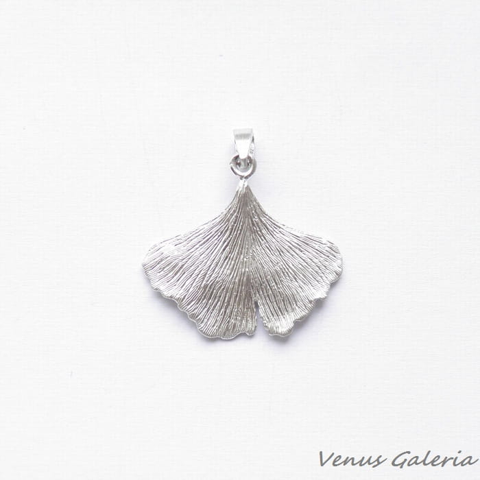 Wisiorek srebrny - Miłorząb biały mały
