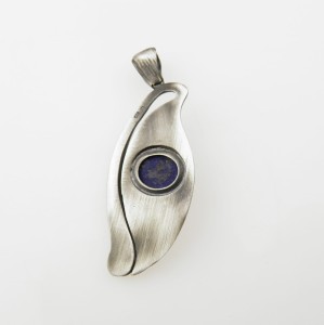 wisiorek z lapis lazuli