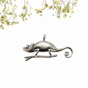 Wisiorek srebrny - Kameleon szary duży