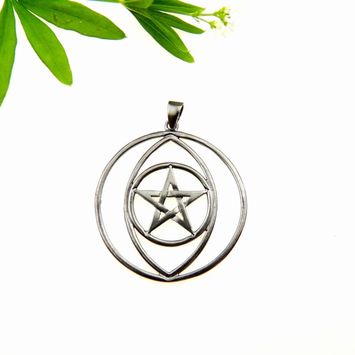 Pentagram - zawieszka srebrna.