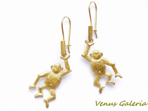Kolczyki srebrne - Wesołe małpki pozłacane