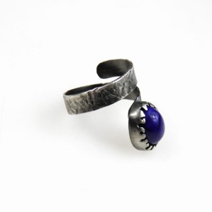Biżuteria z lapis lazuli.