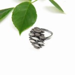 Pierścionek z szyszką srebrną