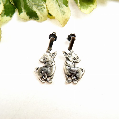 Kolczyki z pieskiem.