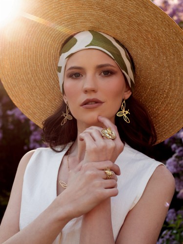 Osy kolczyki złote.