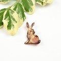 Zając broszka srebrna .