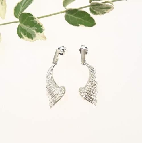 Kolczyki ze skrzydłami.