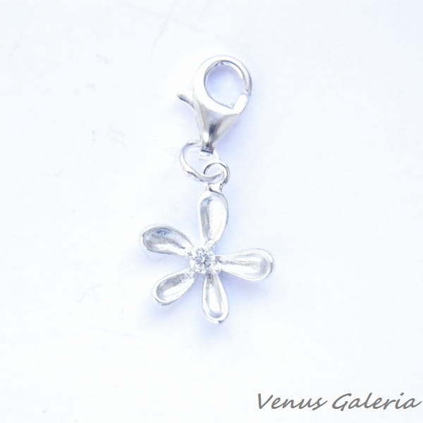 Charm- Subtell white